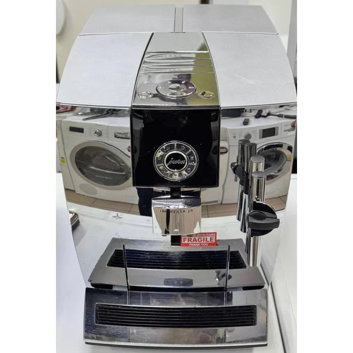 Кофемашина Jura Impressa J9 Chrome One Touch Б/У